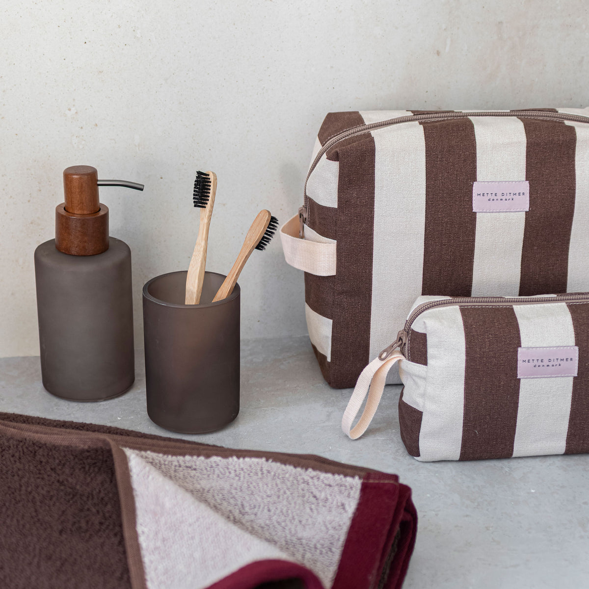 BRING-IT vanity bag, Brown