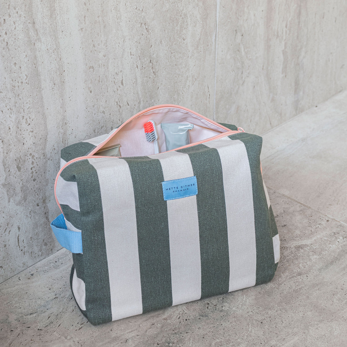 BRING-IT vanity bag, Dark olive