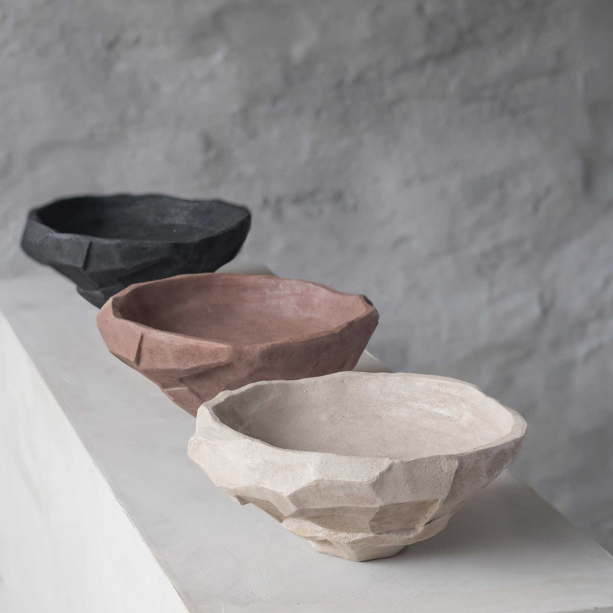 ART PIECE Nuki candle bowl, black