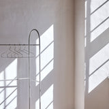 ARCH tøjstativ, Brushed steel