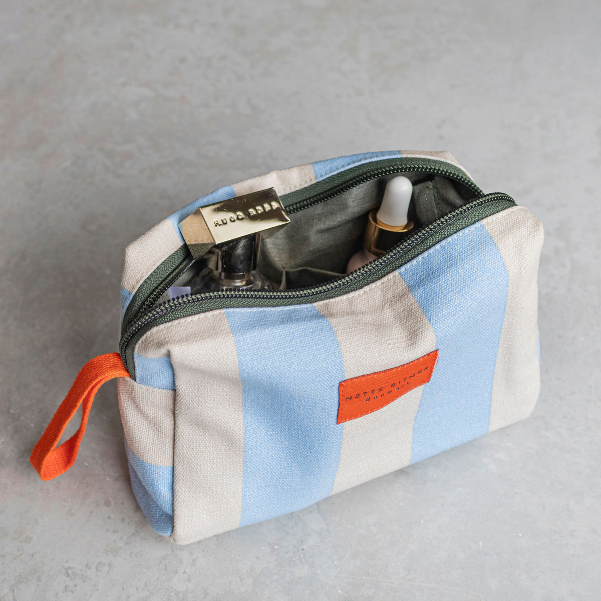 BRING-IT cosmetic bag, Light blue