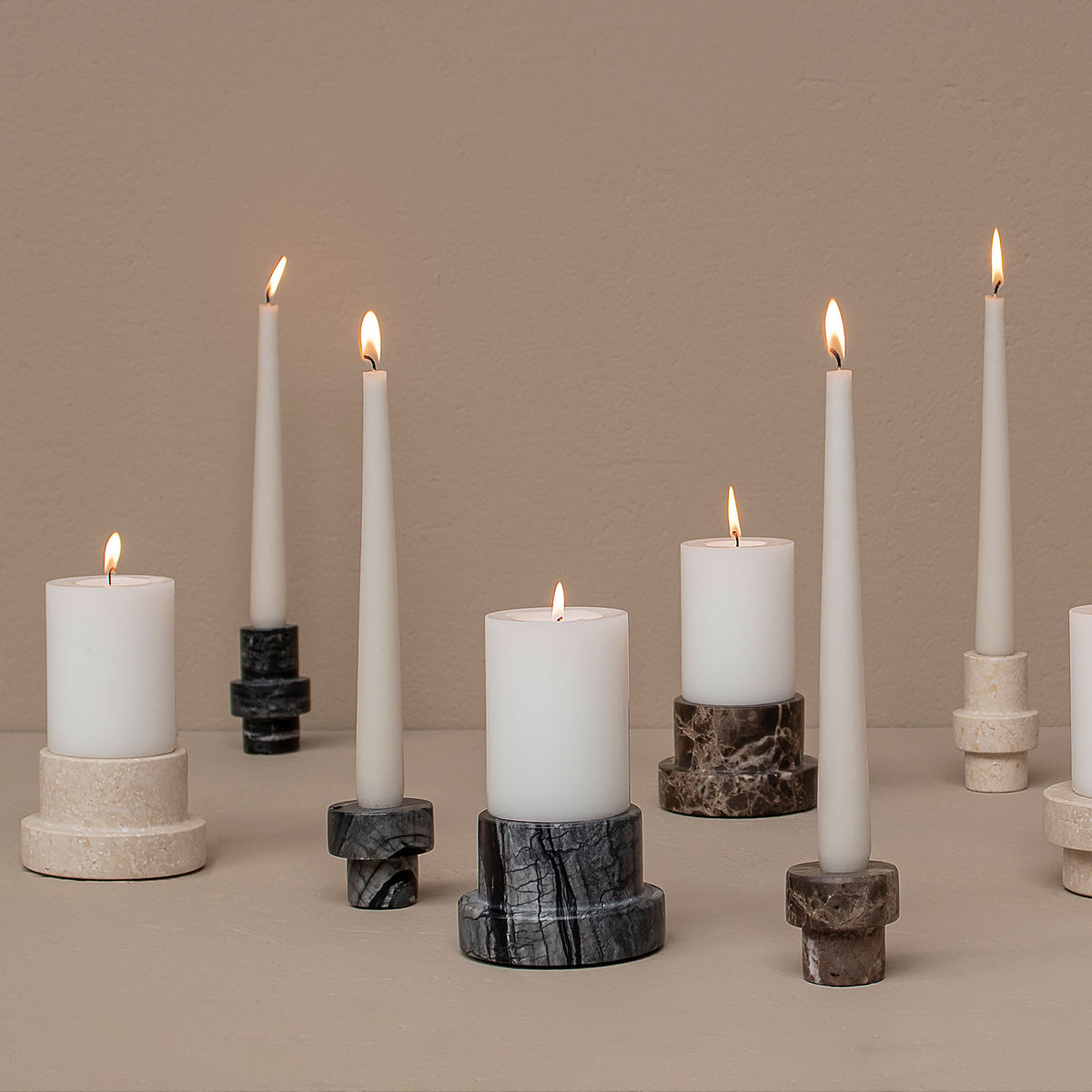 MARBLE bloklysestage, tall, Black / Grey