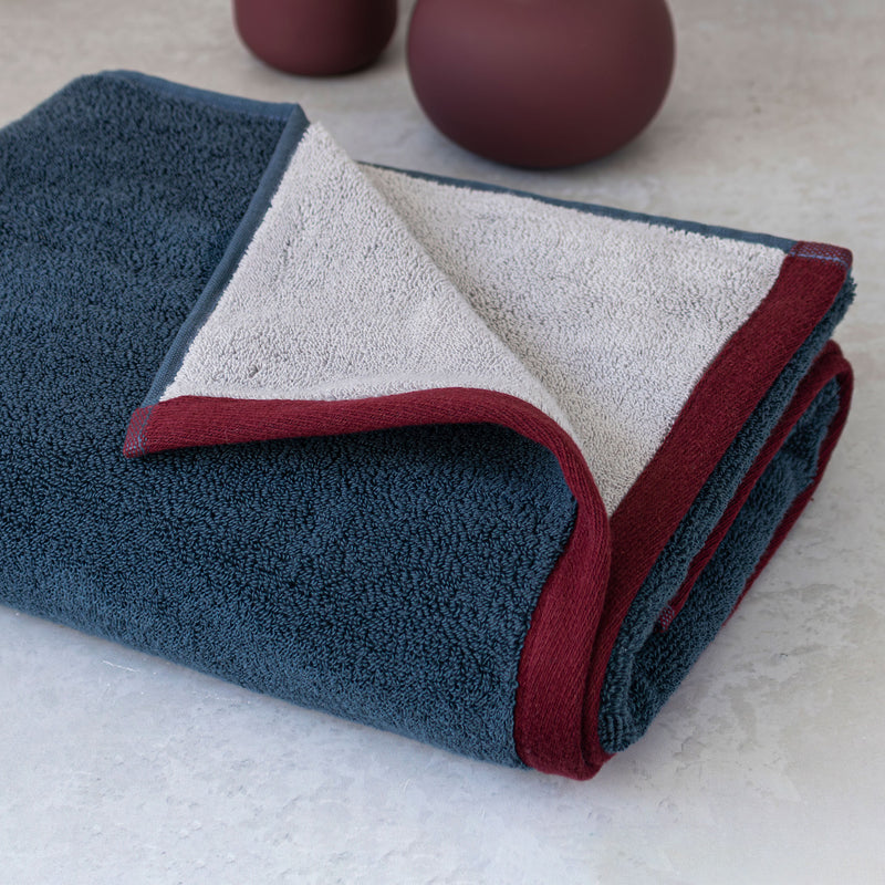 SOFT håndklæde, Midnight blue / Light grey