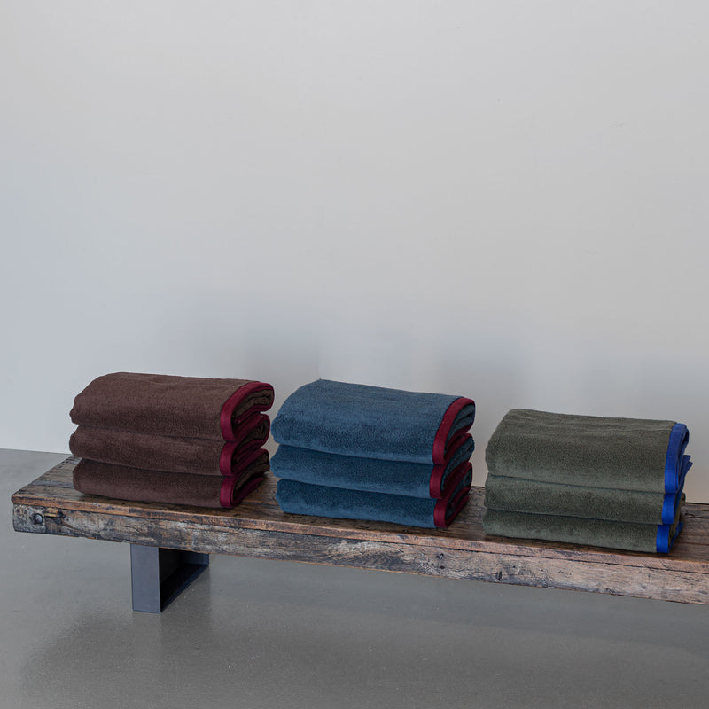SOFT håndklæde, Midnight blue / Light grey