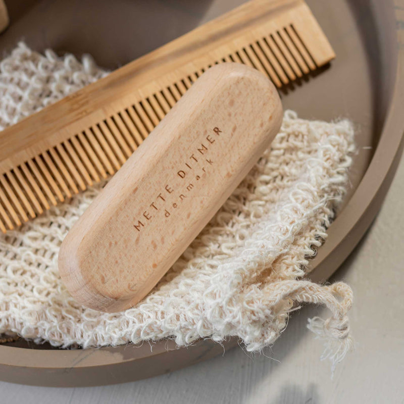 CLEAN Shower scrubbers, 2-pak